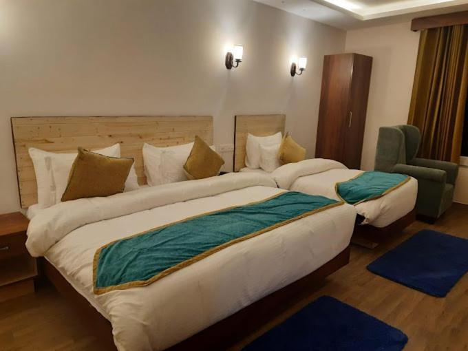 Nature Inn Homestay Joshīmath エクステリア 写真